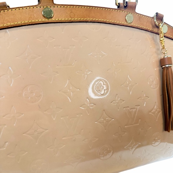 LOUIS VUITTON Monogram Vernis Brea MM Satchel Dune Vernis - Picture 7 of 15